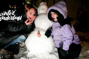 Winter Wonderland with Violet & Akina