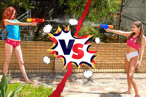 Angel VS Elise pussy competition